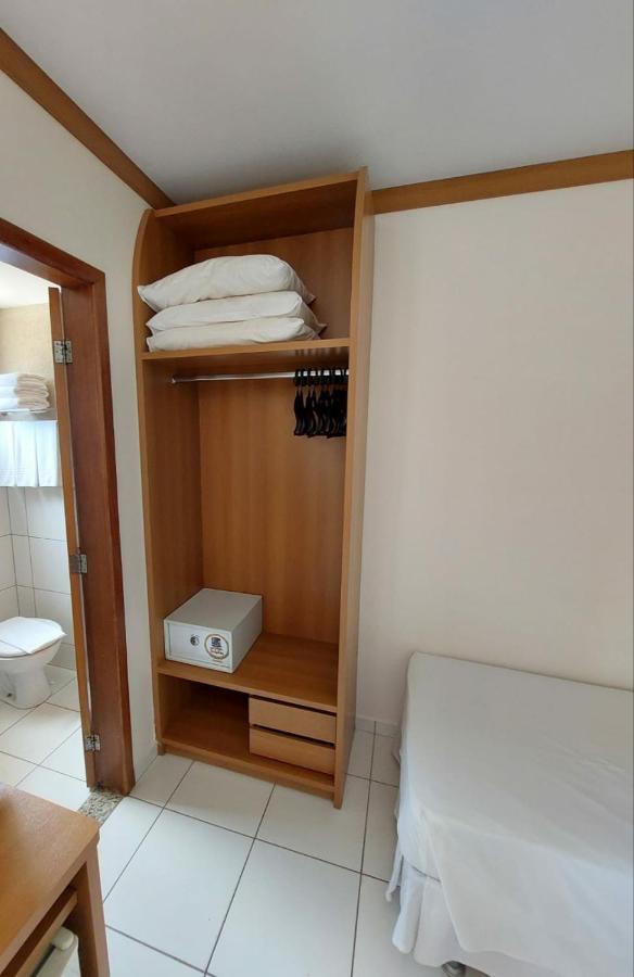 Hotel Golden カルダス・ノバス エクステリア 写真